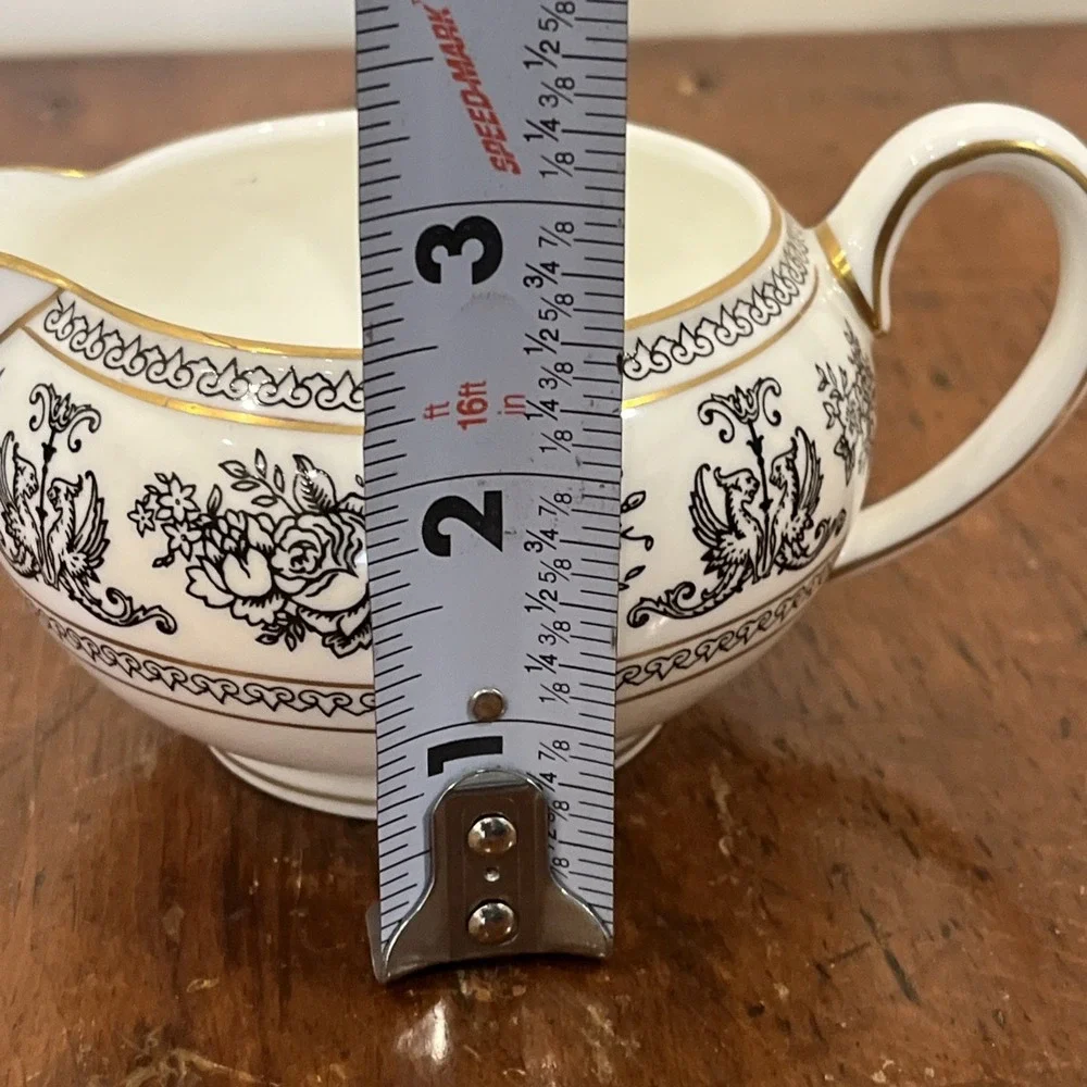 WEDGWOOD‎ COLUMBIA BLACK CREAMER - 2 1/4